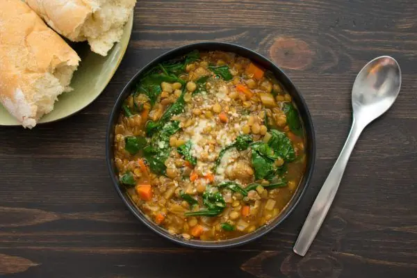 Scrumptious Mung & Spinach Stew with Avocado